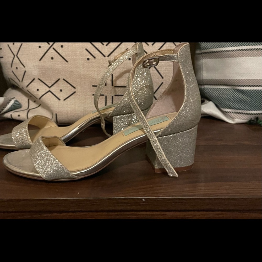 Mary Heeled Sandal